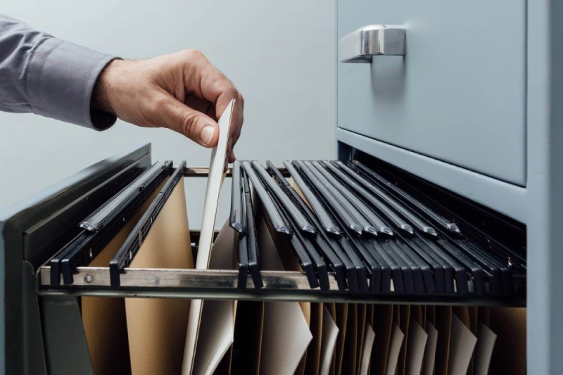 How Long Can Employers Keep Employee Records? A Record Retention Guide for Lynnwood Small Business Owners